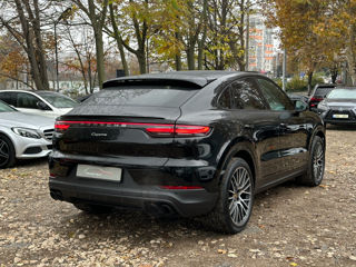 Porsche Cayenne Coupe foto 8