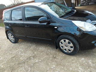 Nissan Note foto 1