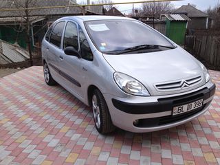 Citroen Xsara Picasso foto 2