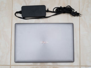 Asus ZenBook Pro Laptop i7 / GTX 960M 4GB / Ram 8GB / SSD 256GB / 4K foto 4