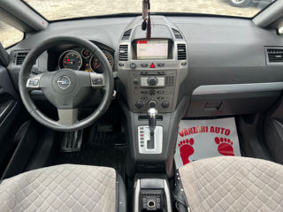 Opel Zafira foto 11