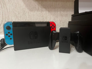 Продам приставку Nintendo Switch Blue-Red