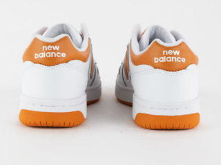 New Balance 480 in white and orange foto 4