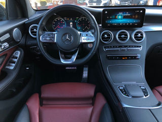 Mercedes GLC foto 13