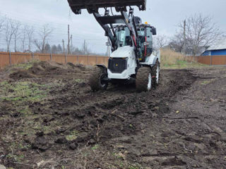 Servicii cu Buldoexcavatoru + Kamaz