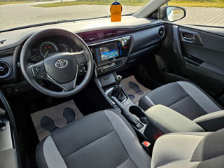 Toyota Auris foto 9