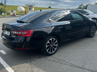 Skoda Superb foto 4