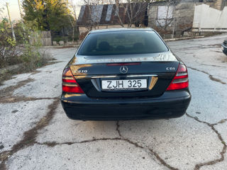 Mercedes E-Class foto 3