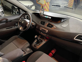 Renault Scenic foto 10