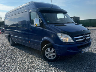 Mercedes Sprinter 319