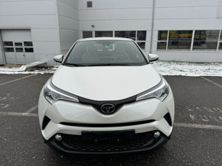 Toyota C-HR foto 5