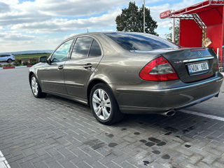 Mercedes E-Class foto 3