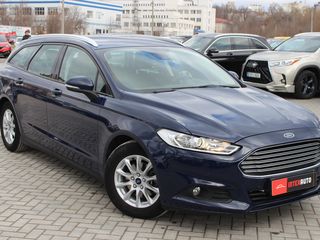 Ford Mondeo foto 5