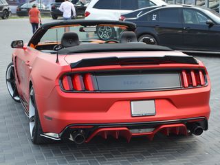 Ford Mustang foto 4