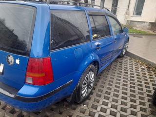 Volkswagen Golf foto 2