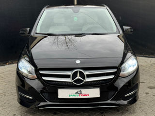 Mercedes B-Class foto 3