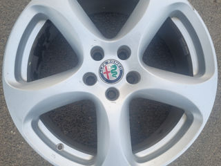 Jante Диски Alfa Romeo 8Jx18H2 OFF34  Anvelopa  шина Bridgestone Alenza 235x60 R18 107V M+S