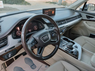 Audi Q7 foto 7