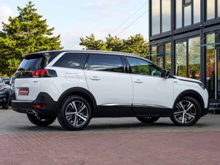 Peugeot 5008 foto 2