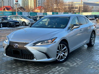 Lexus ES Series