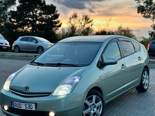 Toyota Prius foto 1