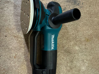 Makita BO6050