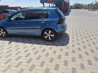 Volkswagen Golf foto 2