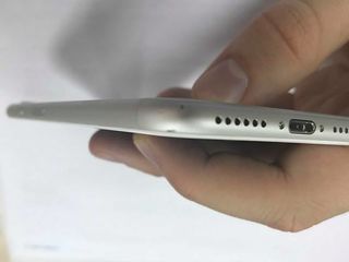 Iphone 7 silver 32gb neverlock 279 euro 9/10 usa! nu este refresh! foto 6