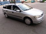 Opel Astra foto 1