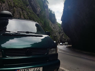 Volkswagen Transporter foto 2