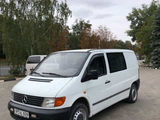 Mercedes V-Class