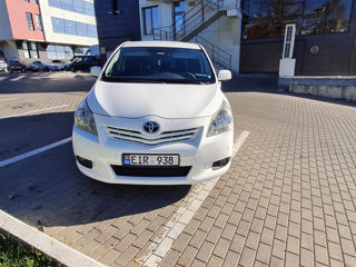 Toyota Verso foto 3