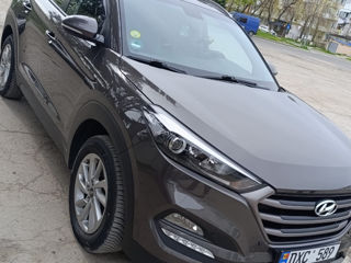 Hyundai Tucson foto 1