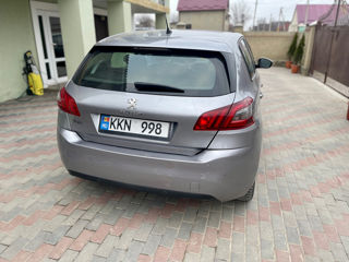 Peugeot 308 foto 4