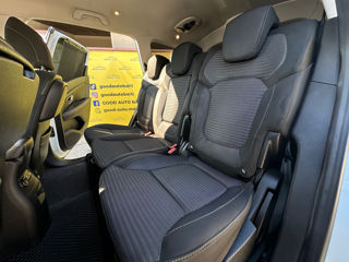 Renault Grand Scenic foto 11