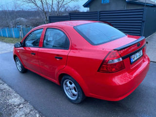 Chevrolet Aveo foto 4