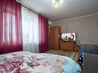 Apartament cu 2 camere, 41 m², Botanica, Chișinău foto 5