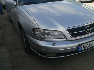 Opel Omega foto 2