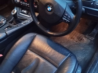 BMW 5 Series foto 8