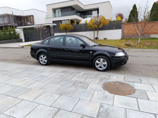 Volkswagen Passat foto 2