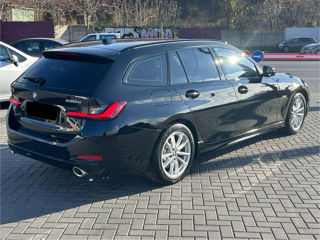 BMW 3 Series Touring foto 5