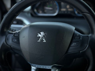 Peugeot 2008 foto 15