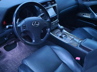 Lexus IS Series фото 8