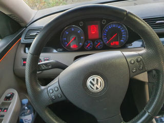 Volkswagen Passat foto 4