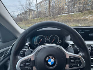 BMW 5 Series foto 7