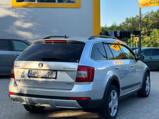 Skoda Octavia foto 4