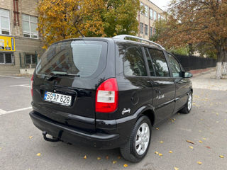 Opel Zafira foto 3