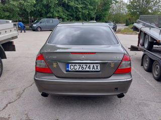 Mercedes E-Class foto 5