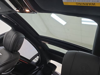 Mercedes S-Class фото 16