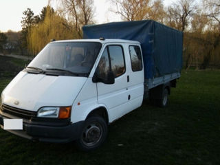 Ford Transit foto 1